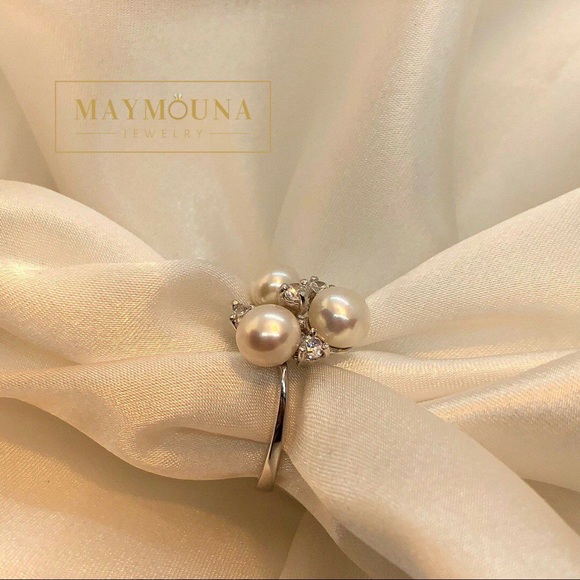 925 Sterling Silver Triple White Freshwater Pearl - Picture 5 of 7